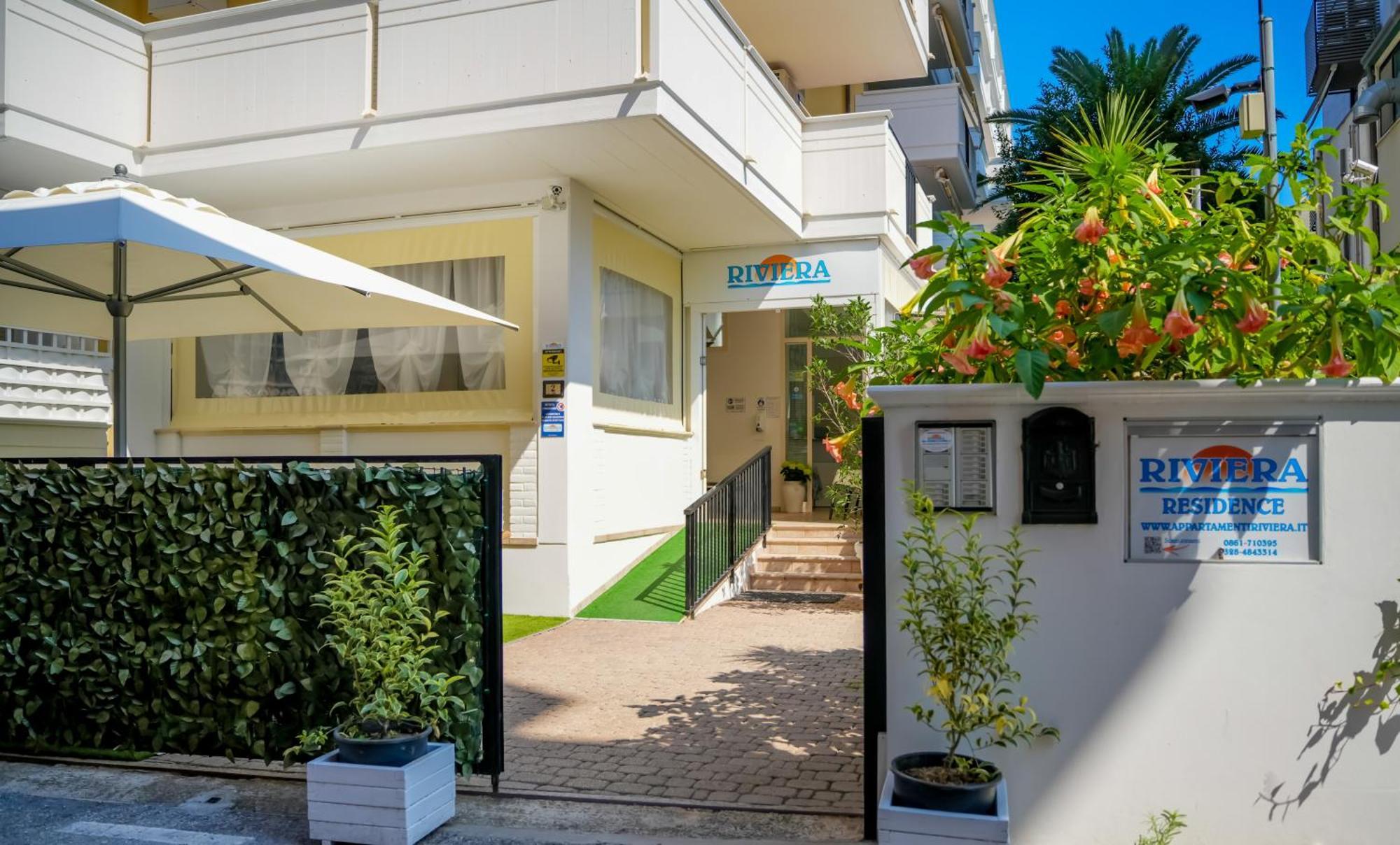 Residence Riviera Alba Adriatica Exterior photo