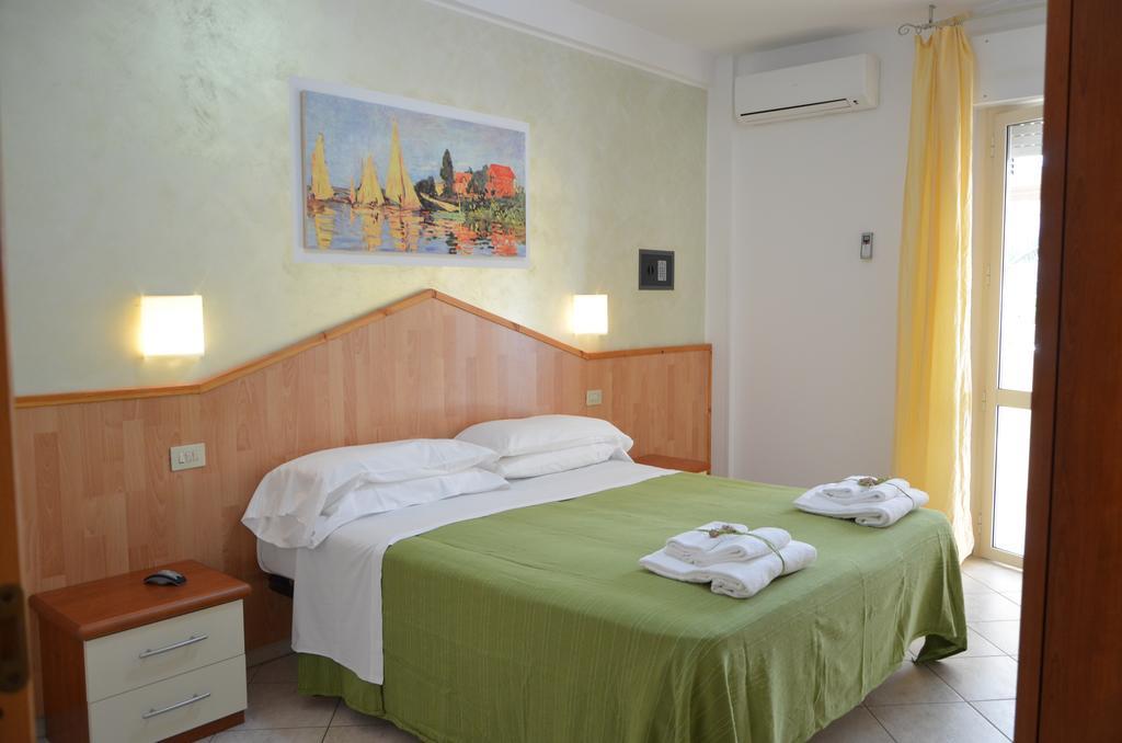 Residence Riviera Alba Adriatica Exterior photo