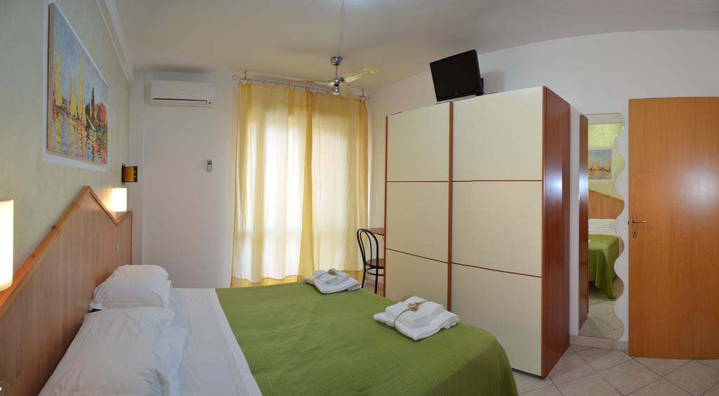 Residence Riviera Alba Adriatica Exterior photo